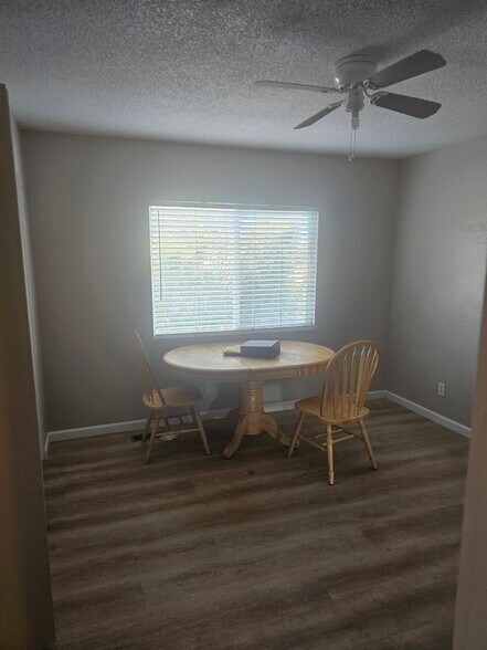 Building Photo - 54 Bonnymede Rd