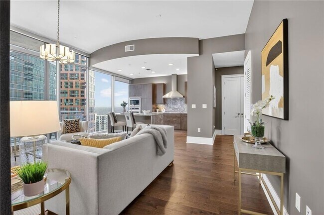 Building Photo - 1065 Peachtree St NE