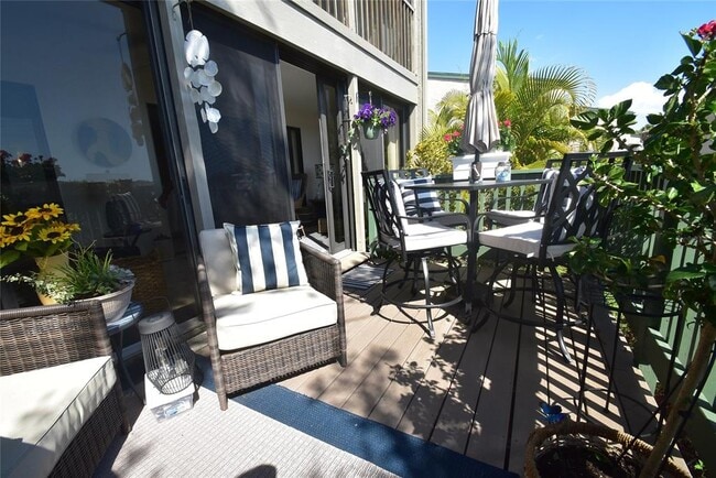 Building Photo - 1510 Pelican Point Dr