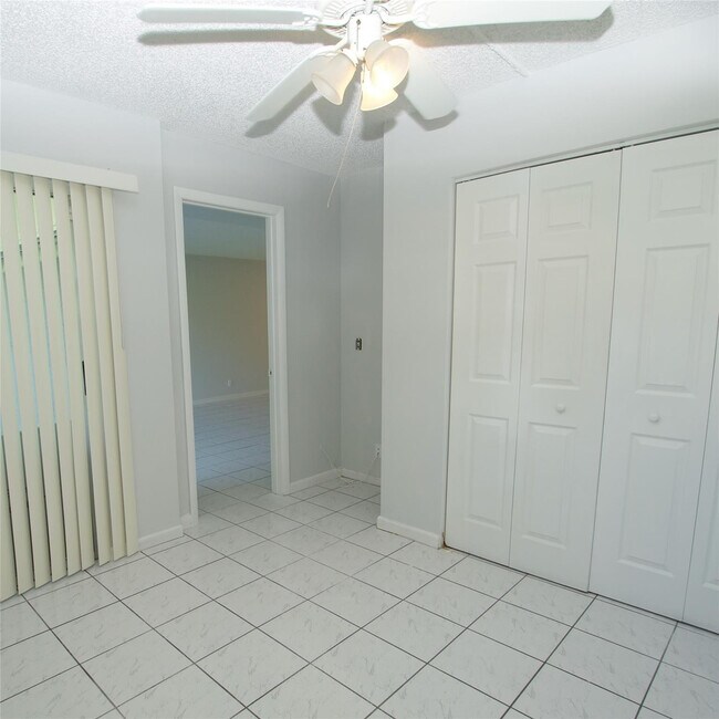 Building Photo - 7355 Woodmont Terrace