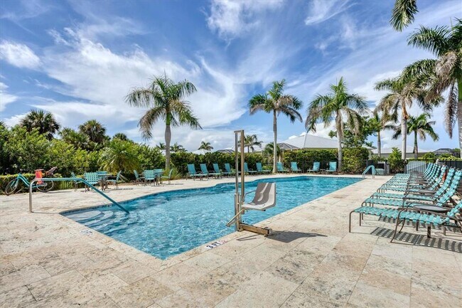 Building Photo - 10446 Coquina Ct
