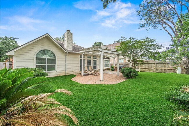 Building Photo - 7302 Hollow Field Ln