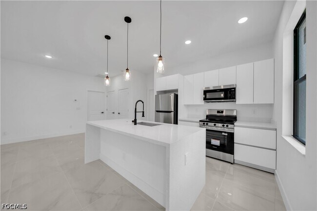 Building Photo - 2509 50th St W