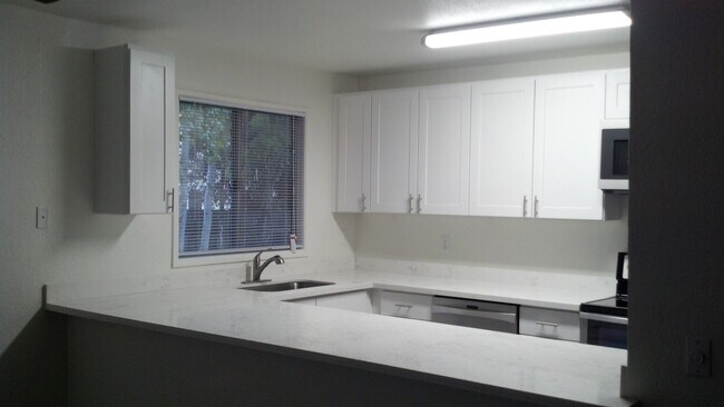 Building Photo - 13502 36th Pl W