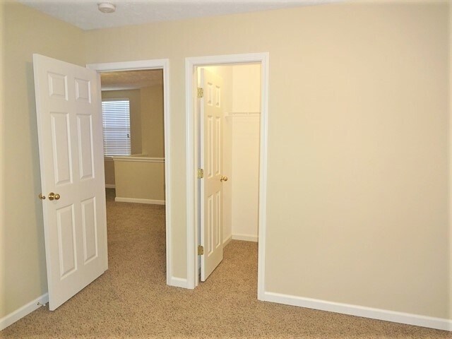 Building Photo - 11540 Glenn Abbey Ln
