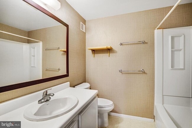 Building Photo - 5376 Harbor Ct Dr