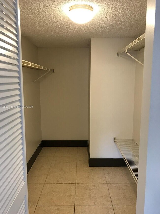 Building Photo - 18224 Mediterranean Blvd