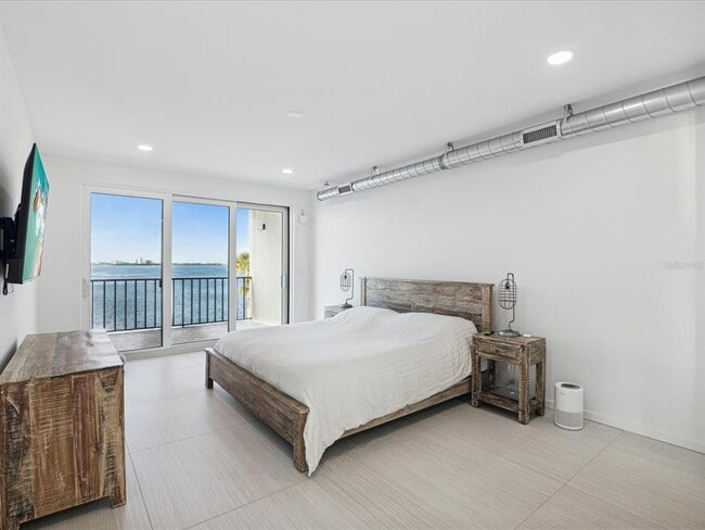 Building Photo - 50 Coe Rd