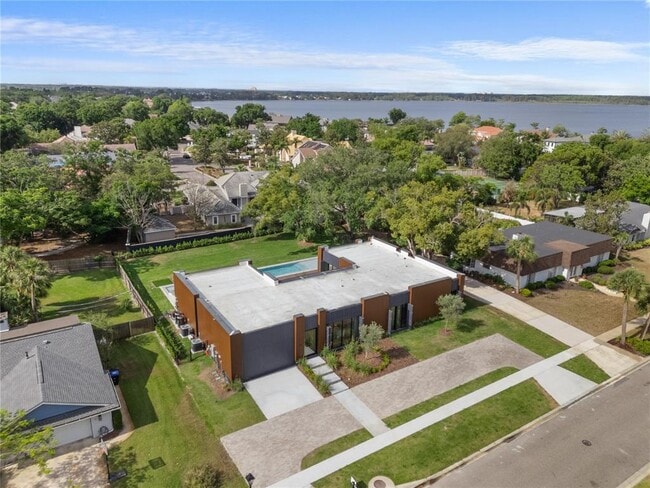 Building Photo - 8966 Easterling Dr