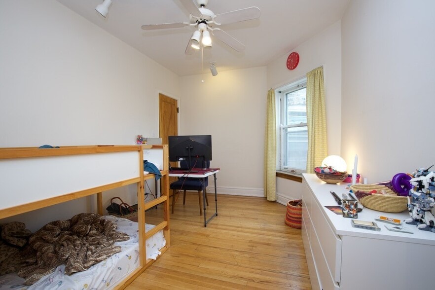 Building Photo - 6314 N Glenwood Ave