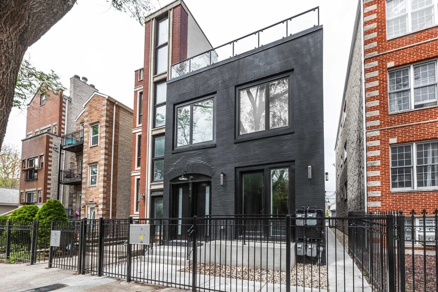 Building Photo - 1814 W Thomas St