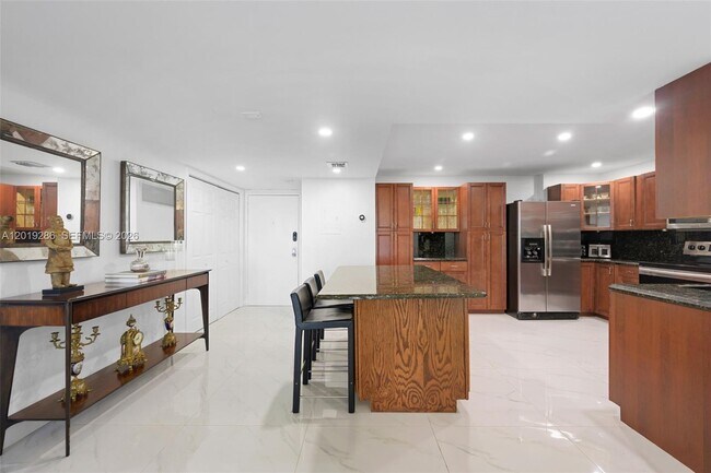 Building Photo - 500 Three Islands Boulevard