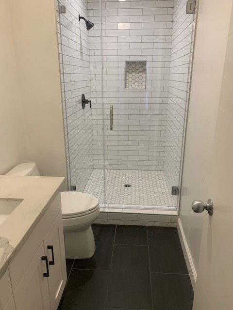 Building Photo - 10960 Palms Blvd