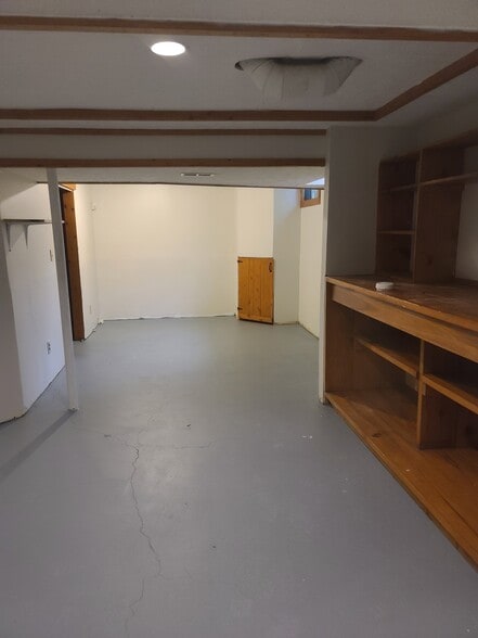 Building Photo - 1774 Rock Creek Dr