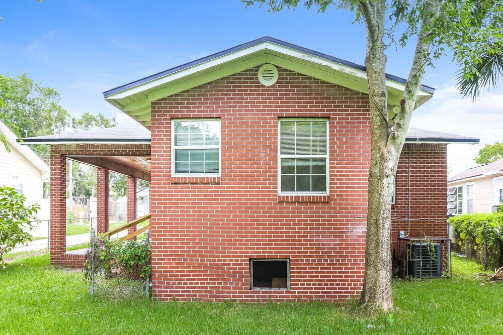 Building Photo - 6552 Perry St