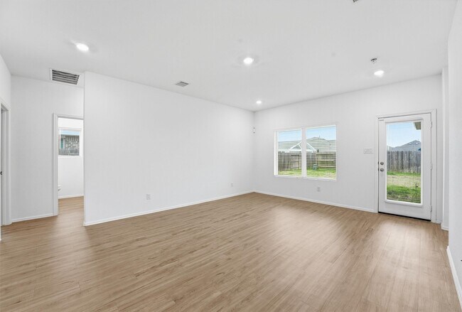 Building Photo - 14242 Walworth Crk Ct