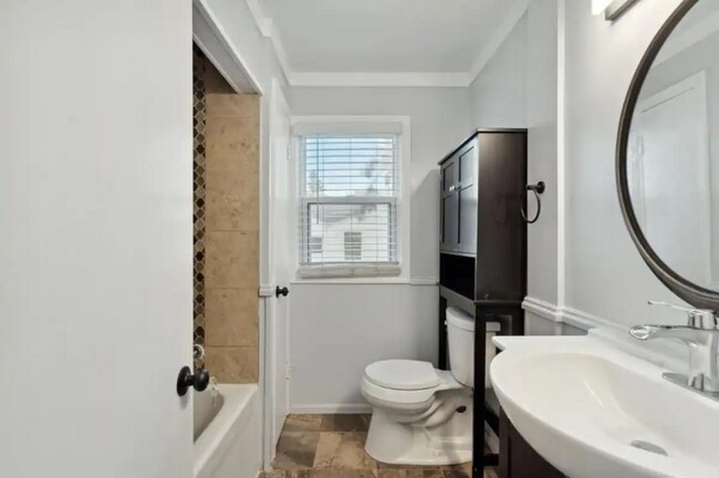 Building Photo - 1809 Rivard Rd