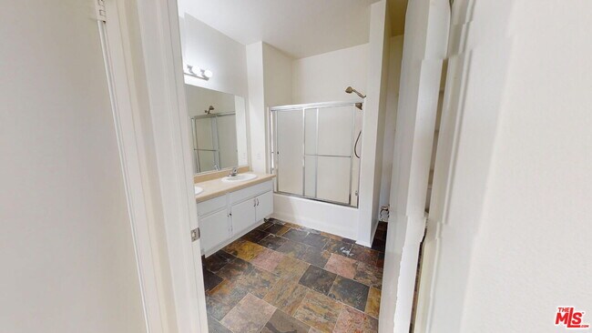 Building Photo - 20000 Plum Canyon Rd