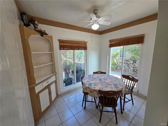 Building Photo - 554 Hawthorne St