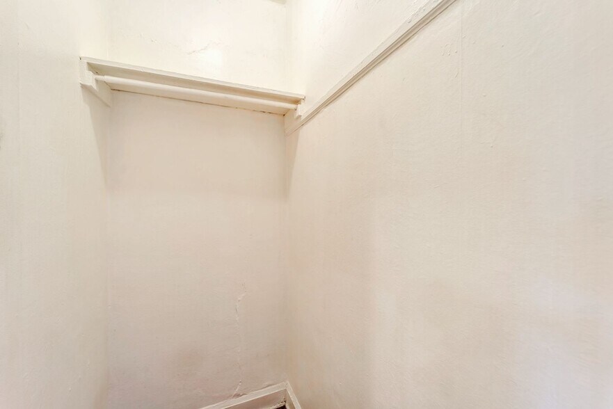 Building Photo - 1272 Pearl St