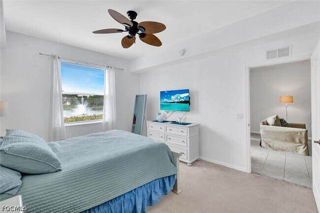 Building Photo - 8270 Pathfinder Loop