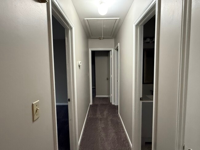 Building Photo - 5841 Falstaff Dr