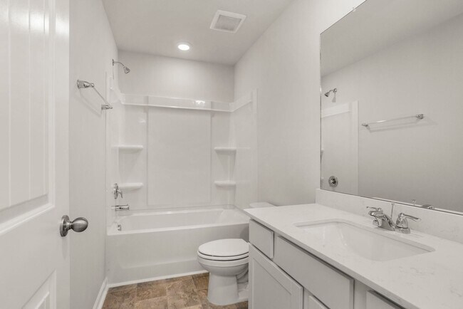 Building Photo - 2985 Mallard Dr