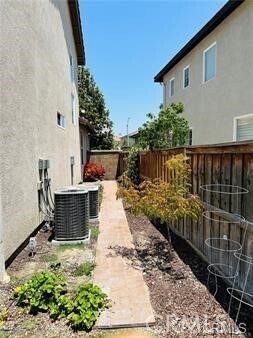 Building Photo - 7173 Twinspur Ct