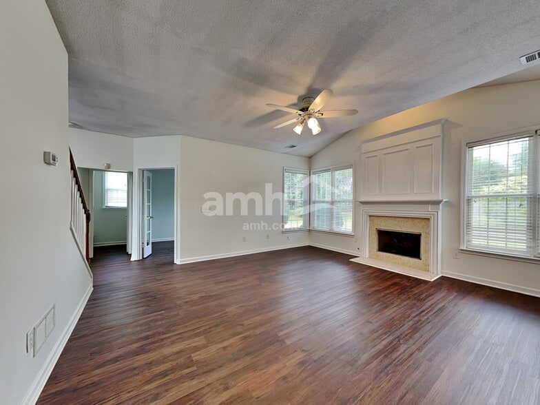 Building Photo - 7 Teton Ct