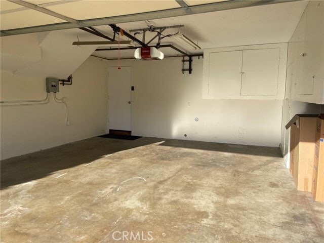 Building Photo - 421 Ave F