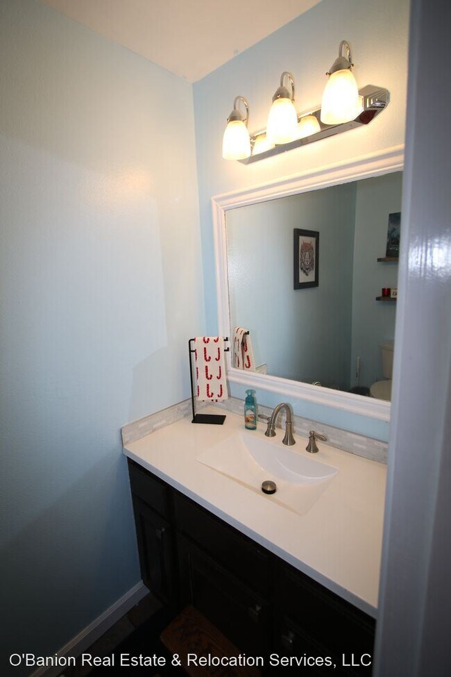 Building Photo - 3 br, 2.5 bath House - 3051 Eaglek Bay Circle