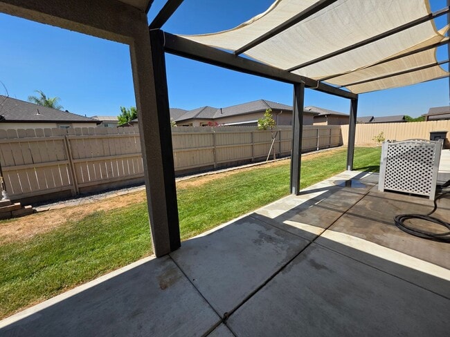 Building Photo - 3949 W Nellis Ave