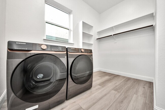 Building Photo - 21926 Citrus Grv Ct