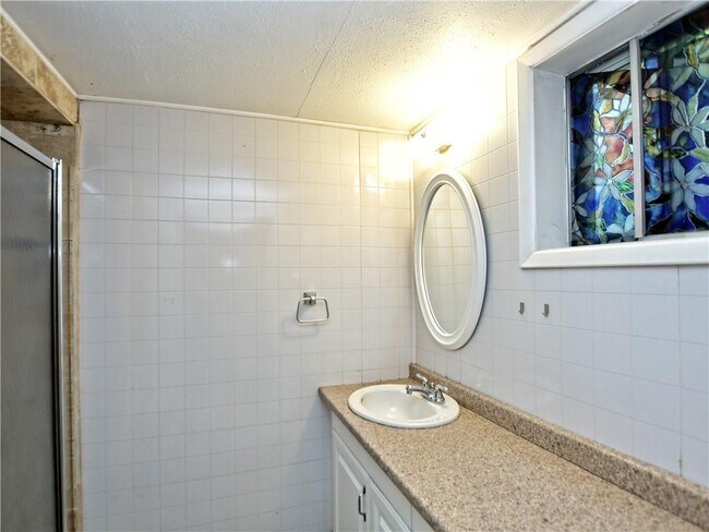 Building Photo - 5505 Avenue G