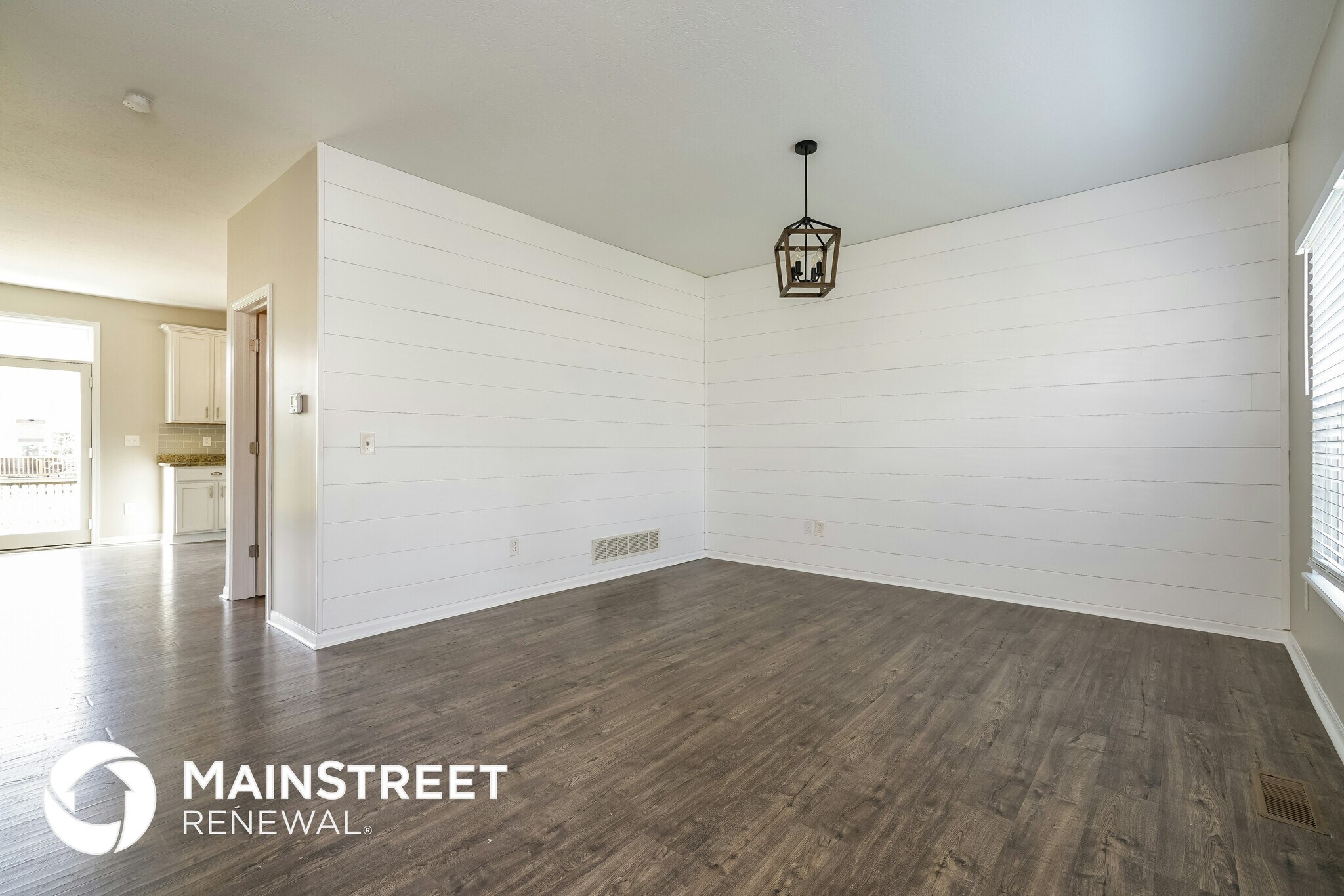 Building Photo - 165 Butternut Pass