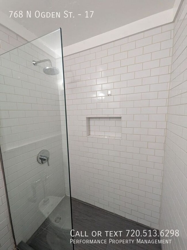 Building Photo - 768 N Ogden St