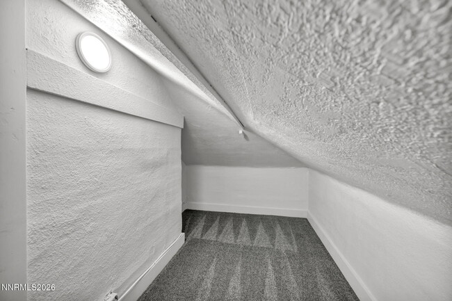 Building Photo - 33 W 8th St