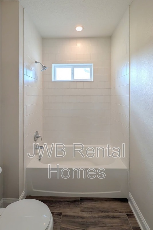 Building Photo - 75 Carousel Dr