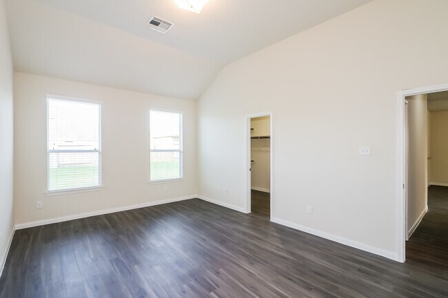 Building Photo - 1015 Cascadera Ct