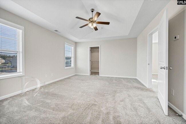 Building Photo - 9 Spinney Ct