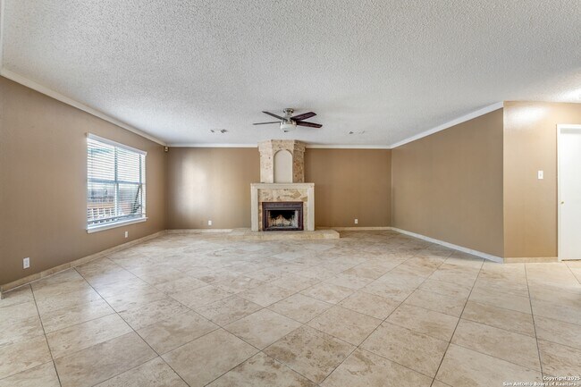 Building Photo - 9631 Hillside Trail