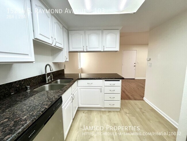 Building Photo - 15214 S Raymond Ave