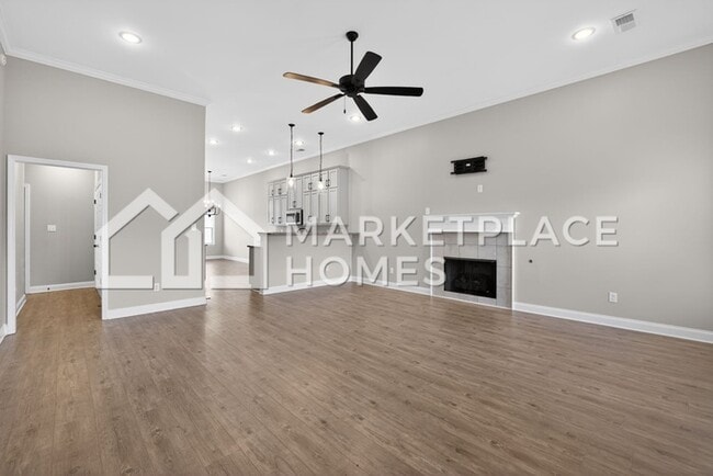 Building Photo - 5185 Watson Vw Dr