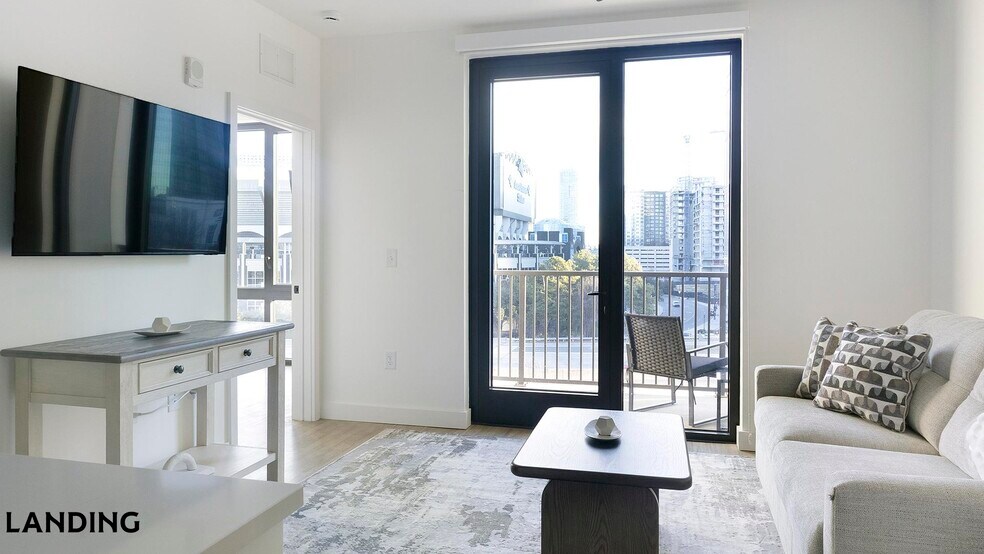 Building Photo - 1007 S Mint St