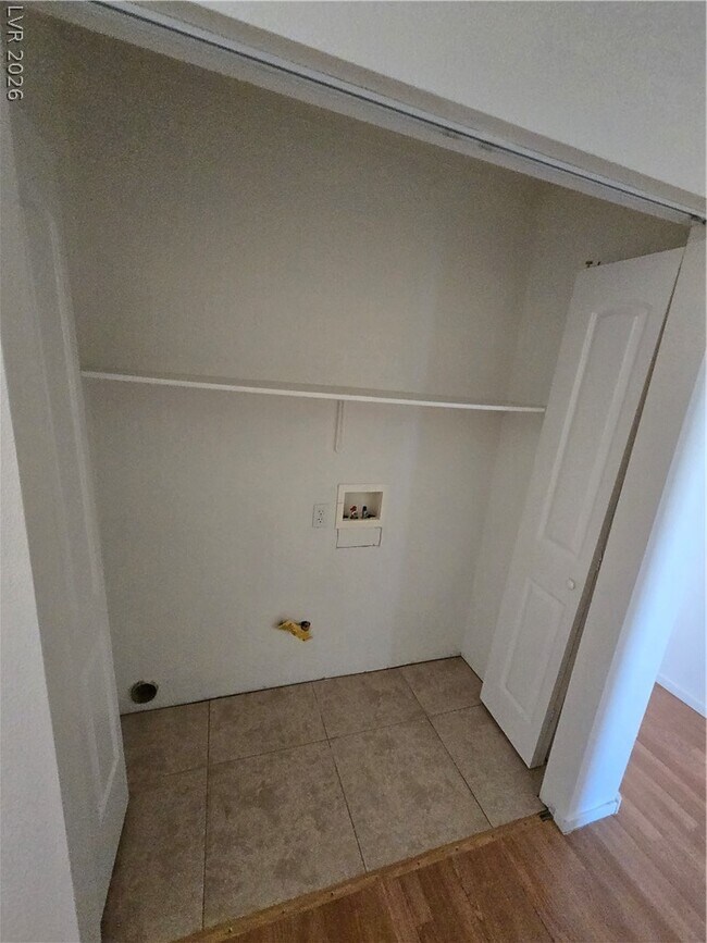 Building Photo - 5120 Wedmore Ct