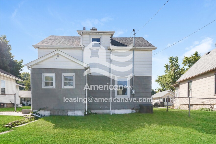 Building Photo - 161 16th Ave