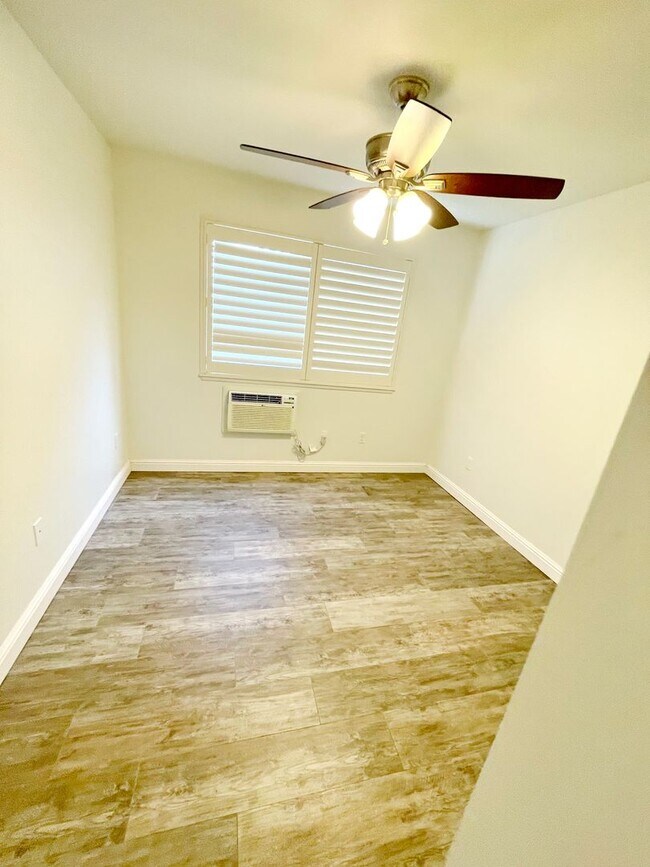 Building Photo - Flats at Kamalani - 2bed/1.5bath Unfurnished Condo - 1 year minimum term