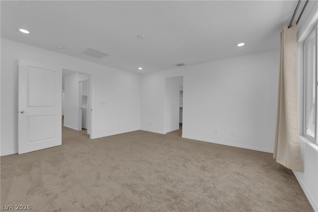 Building Photo - 5925 Obsidian Sky Ave