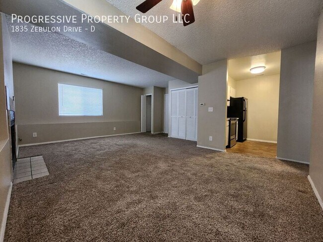Building Photo - 1835 Zebulon Dr