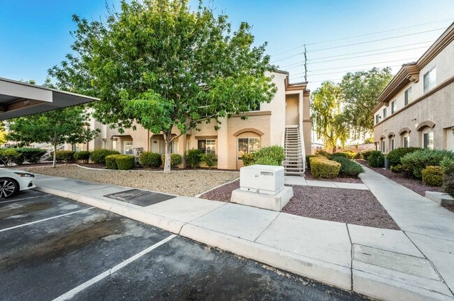 Building Photo - An eye-catching 2 Bedroom rental property ...